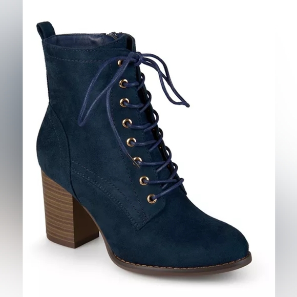 FALL BOOTS!!! Journee Collection - Lace Up Heel Boot - Never Worn!!!! - Picture 1 of 6